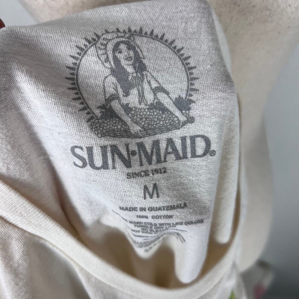 Vintage Sun-Maid Raisins California Graphic Tee White Retro Y2K M - Picture 5 of 5